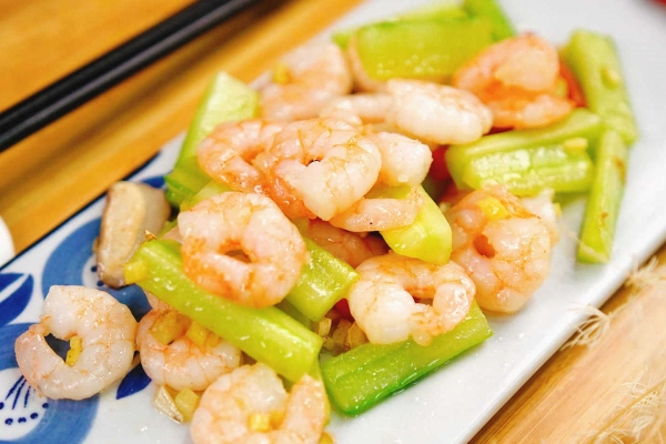虾和羊肉能一起吃吗