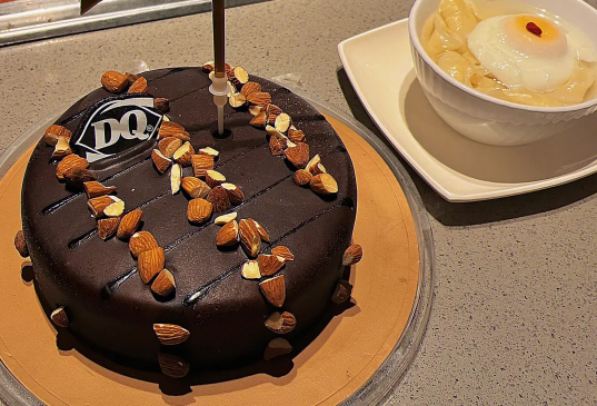 dq冰淇淋蛋糕是人造奶油吗1