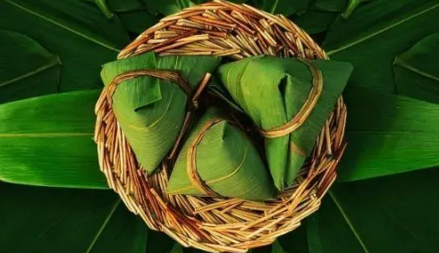 2023年端午节是阳历几月几日星期几1