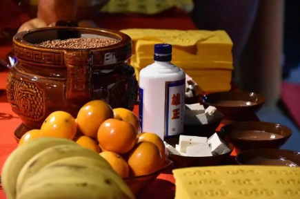 2023清明节上坟供品是单数还是双数1