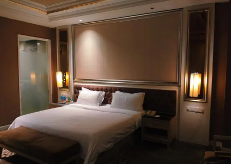 2023中考订酒店是三天还是四天1