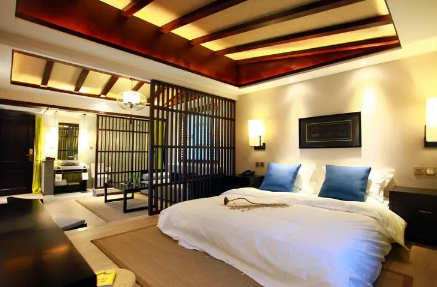 2023高考是住酒店好还是在家好1