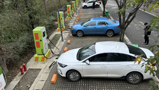 智能充电桩是快充还是慢充啊2