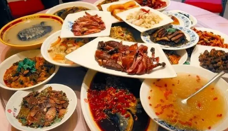 2023年农历三月二十一可以办酒席吗 1