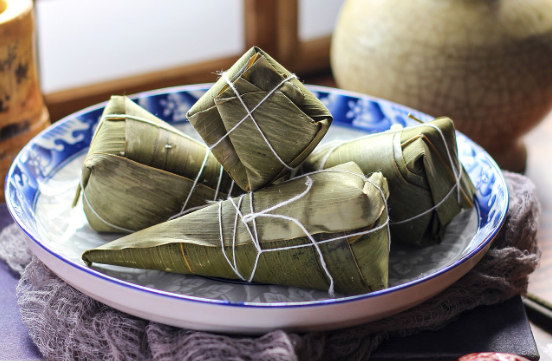 粽子吃不完可以放水里保存吗1