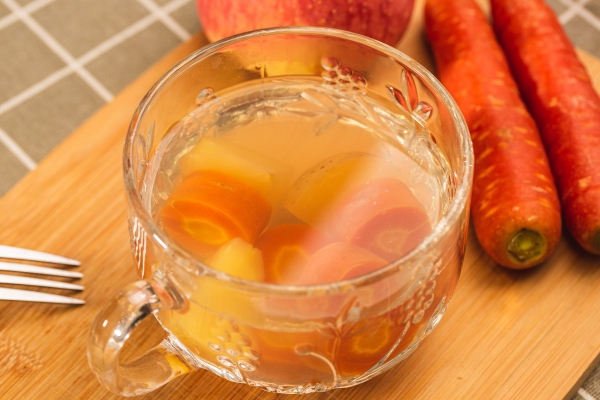 煮熟苹果的功效与作用、禁忌和食用方法