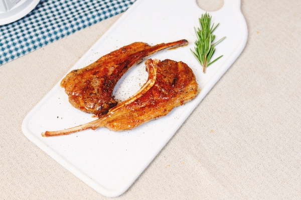 羊排的功效与作用、禁忌和食用方法