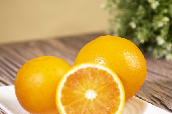 甜橙的功效与作用、禁忌和食用方法