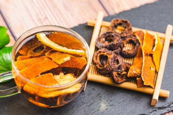 橙子皮的功效与作用、禁忌和食用方法