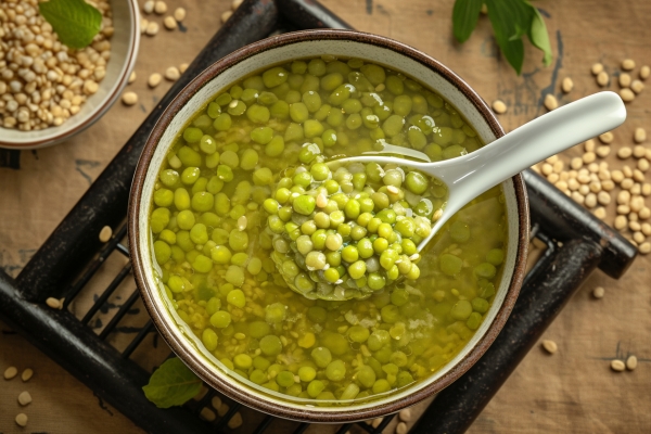 绿豆汤的功效与作用、禁忌和食用方法