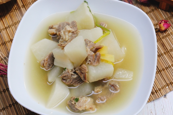 吃羊肉忌什么食物