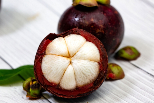 山竹的功效与作用、禁忌和食用方法