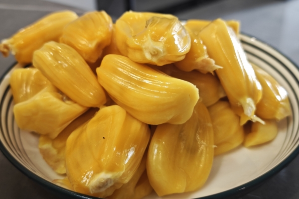 菠萝蜜的功效与作用、禁忌和食用方法