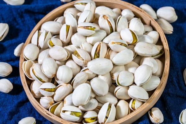 开心果的功效与作用、禁忌和食用方法