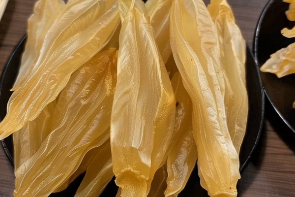 花胶的功效与作用、禁忌和食用方法