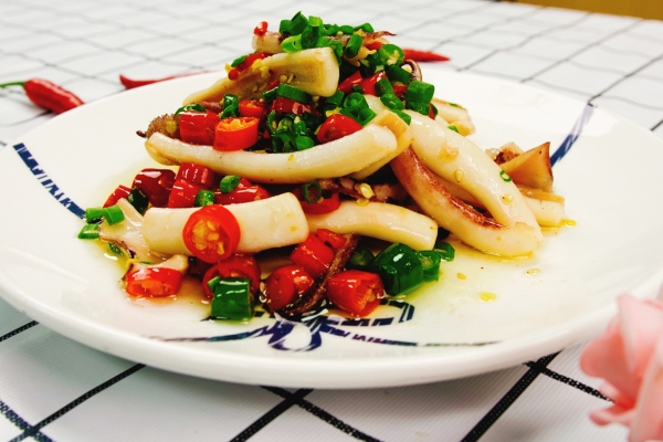 鱿鱼的功效与作用、禁忌和食用方法