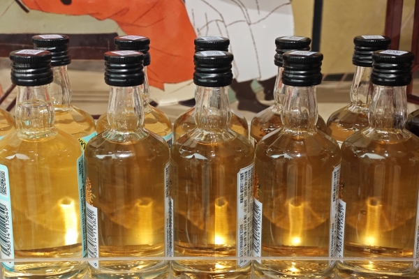 山茱萸是否可以泡酒吃