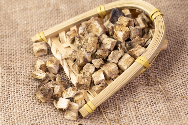 葛根泡水一次放几颗