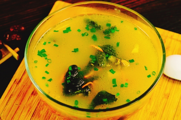 虫草不能和什么一起吃