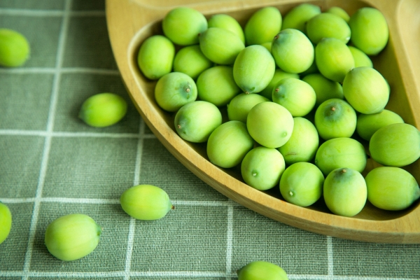 新鲜的莲子怎么吃